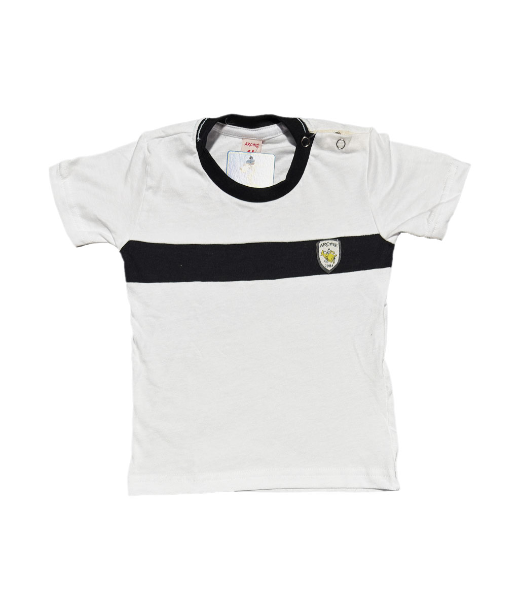 REMERA TRAPI CON RECORTE